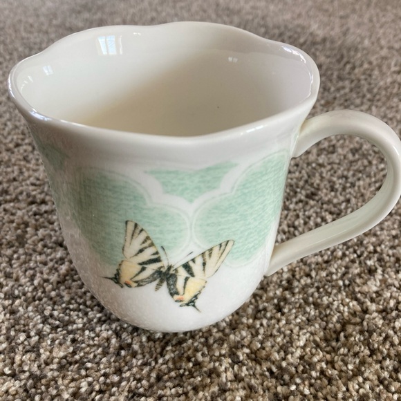 Lenox Butterfly Meadow Porcelain Coffee Cup Pastel Scalloped Yellow Dragonfly - Picture 1 of 3